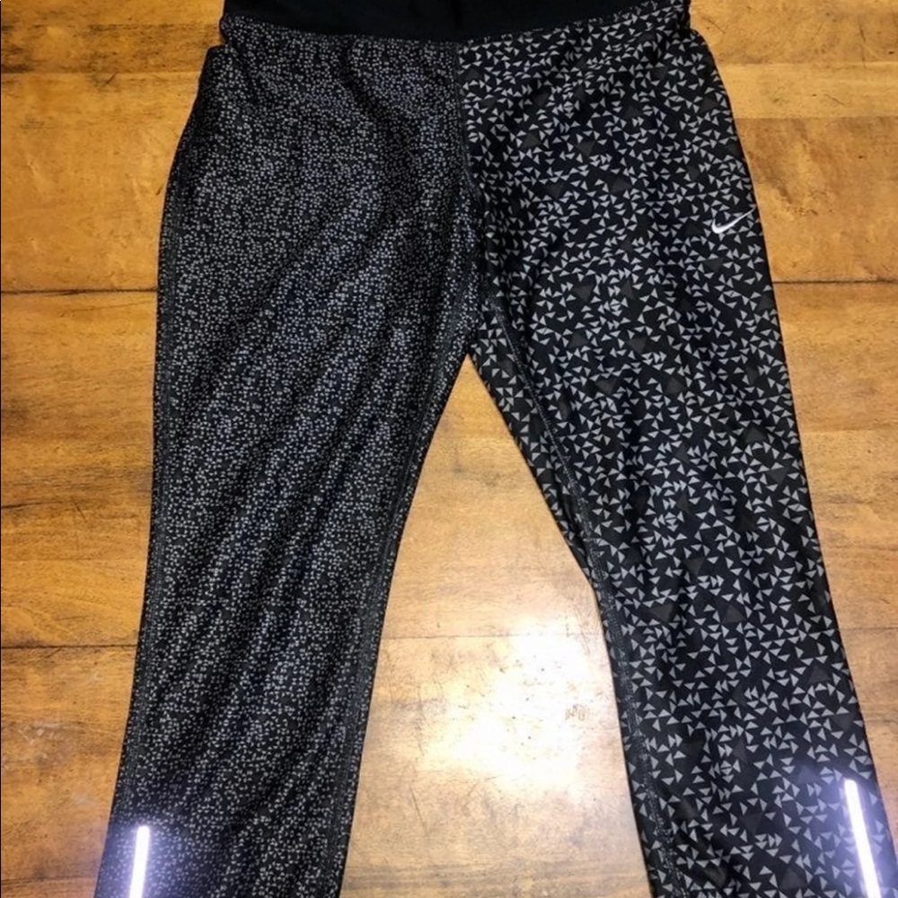 Womens Nike Sportswear Capris
